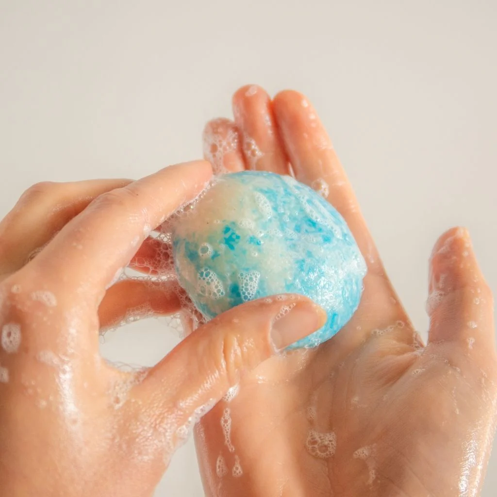 Tea Tree Shampoo & Conditioner Bundle - Image 3